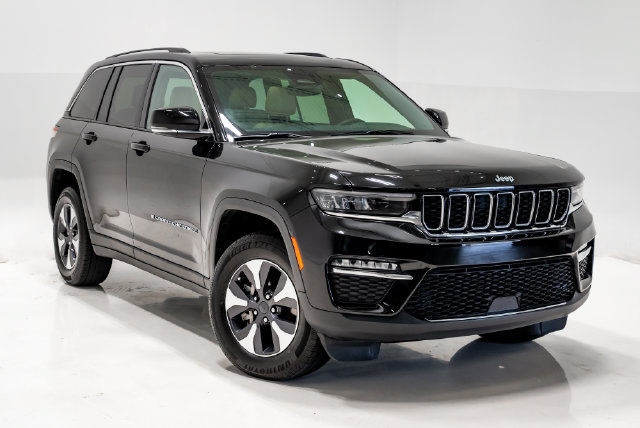Used 2022 Jeep Grand Cherokee Limited 4xe AWD/4WD image 6