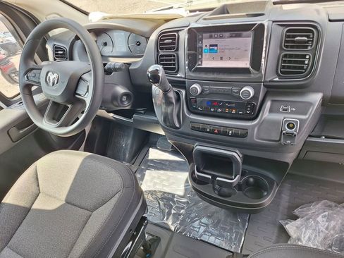 New 2025 RAM ProMaster 2500 image 15