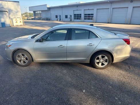 Used 2013 Chevrolet Malibu LS w/ Protection Package FWD image 3