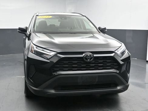 Used 2024 Toyota RAV4 XLE image 3