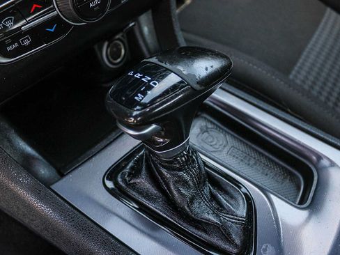 Used 2020 Dodge Charger GT w/ Blacktop Package RWD image 18