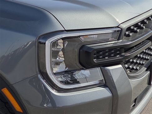 New 2025 Ford Ranger XL image 10