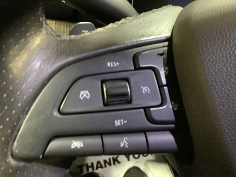 Used 2019 Cadillac XT4 Sport AWD/4WD image 29