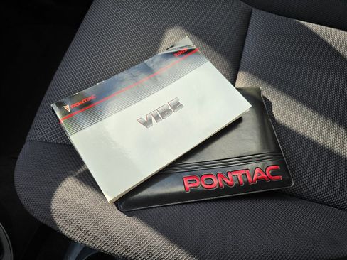 Used 2003 Pontiac Vibe Base w/ Power Group Value Package image 25