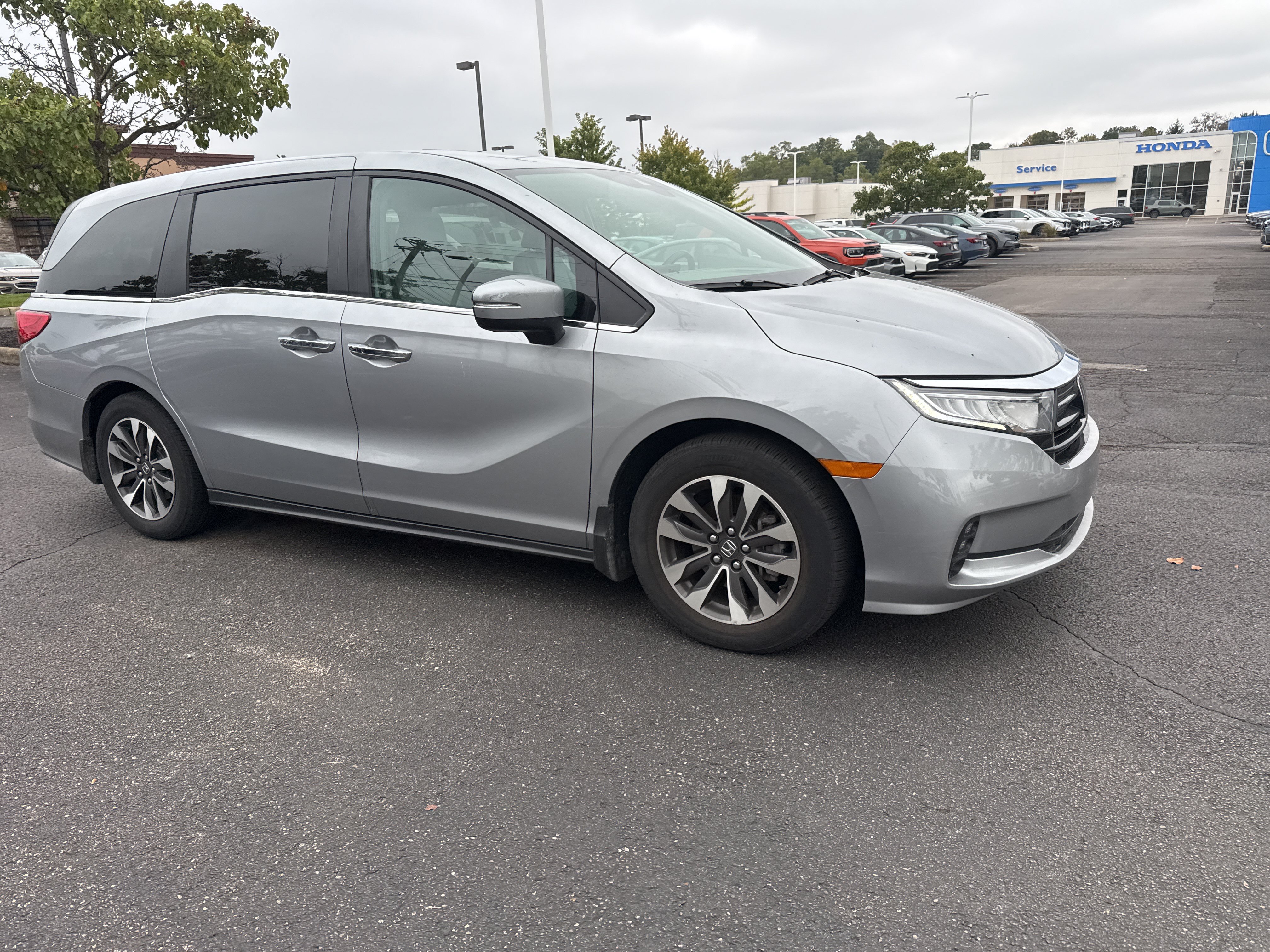Used 2024 Honda Odyssey EX-L image 18