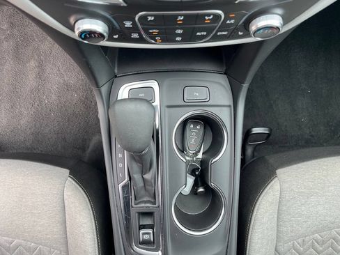 Used 2024 Chevrolet Equinox LT AWD/4WD image 27