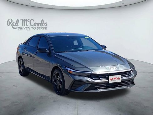 New 2026 Hyundai Elantra Sport FWD image 7