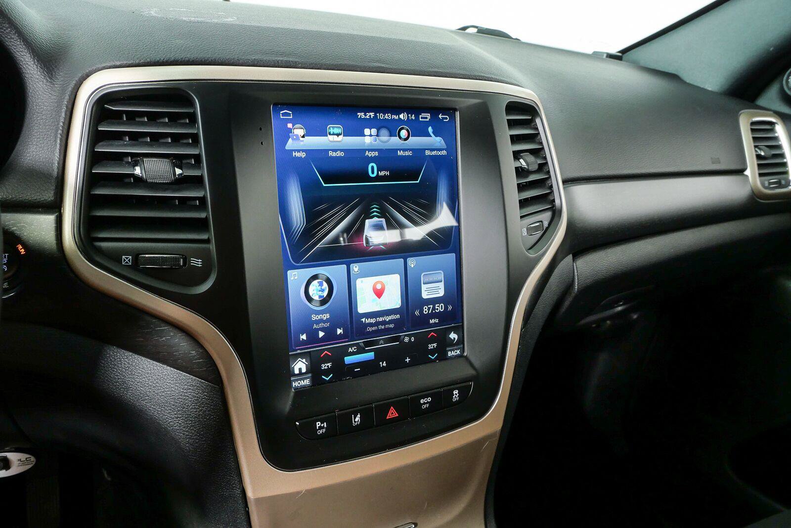 Used 2015 Jeep Grand Cherokee Laredo w/ Quick Order Package 23E RWD image 12