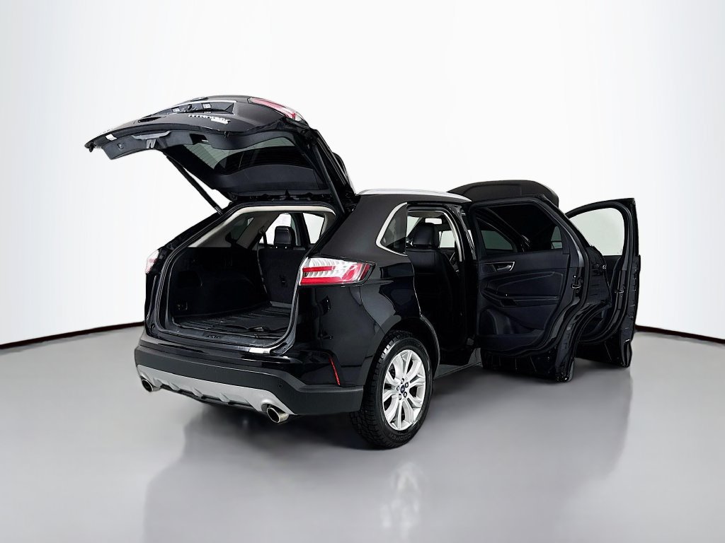 Used 2020 Ford Edge Titanium w/ Cargo Accessory Package FWD image 22