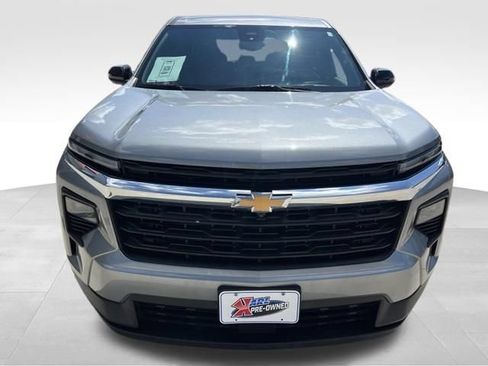Used 2024 Chevrolet Traverse LS AWD/4WD image 14