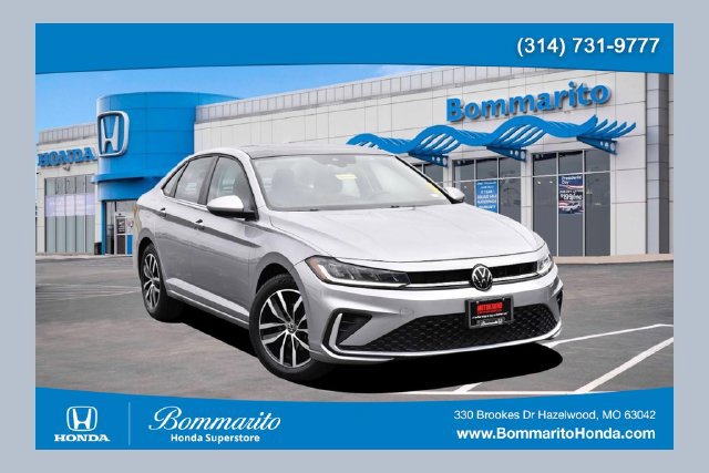 Used 2025 Volkswagen Jetta SE FWD image 1