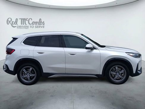 Used 2025 BMW X1 xDrive28i AWD/4WD image 6