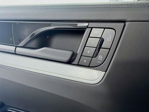 New 2025 Porsche Cayenne S image 8