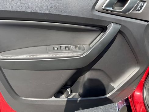 Used 2021 Ford Ranger Lariat w/ Equipment Group 501A High image 40