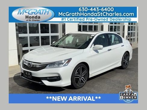 Used 2016 Honda Accord Touring image 1