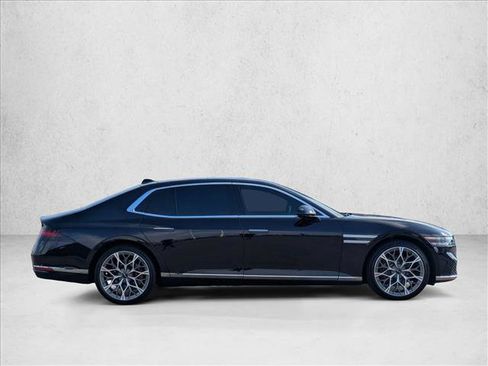 Used 2024 Genesis G90 3.5T image 4