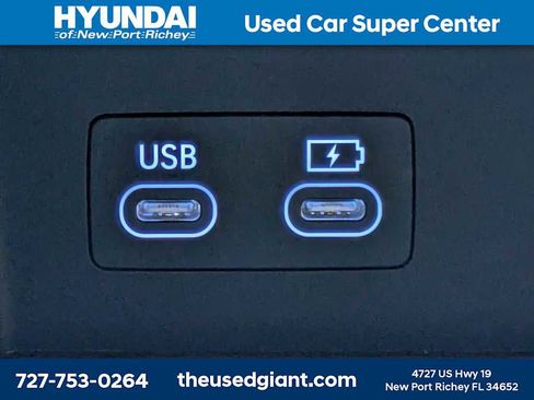 Used 2025 Genesis GV80 3.5T Prestige AWD/4WD image 33