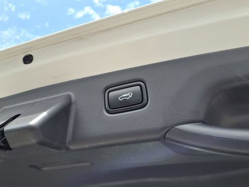 Used 2023 Kia Niro Wind FWD image 24