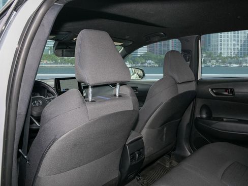 Used 2023 Toyota Corolla Cross AWD Hybrid image 19