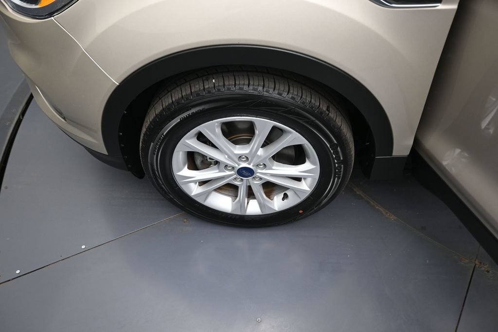 Used 2018 Ford Escape SE AWD/4WD image 34