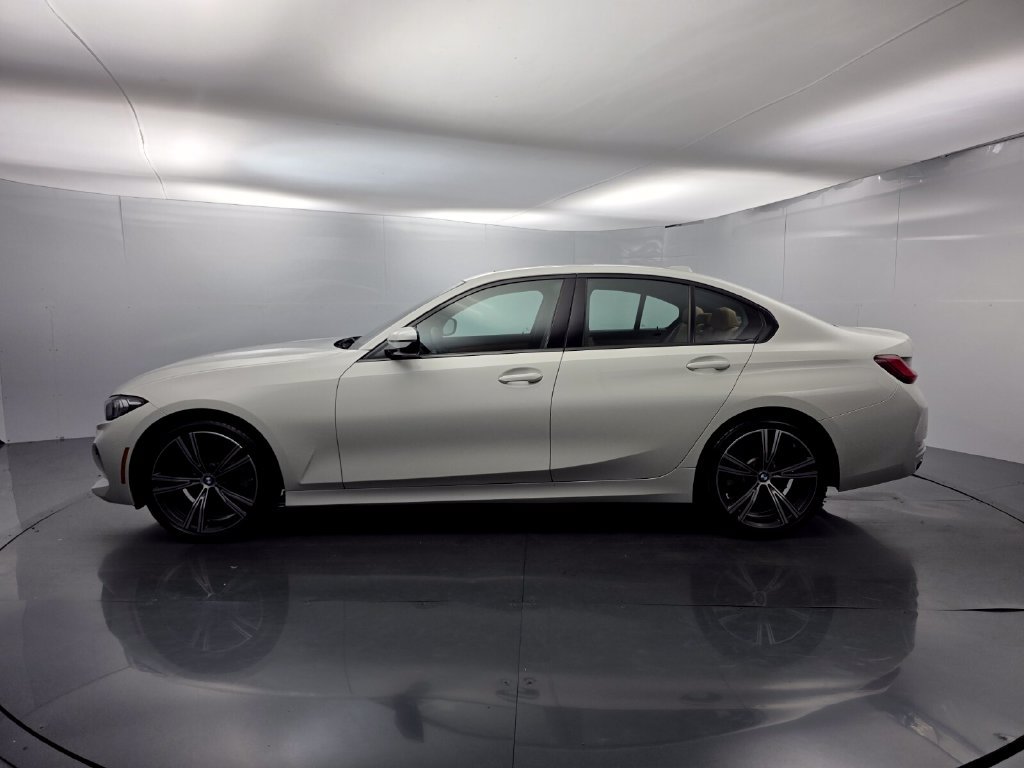 Certified 2023 BMW 330i Sedan w/ Driving Assistance Package RWD image 7