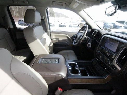 Used 2017 Chevrolet Silverado 1500 LTZ w/ Sport Package image 28