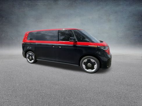 New 2025 Volkswagen ID. Buzz Pro S image 28
