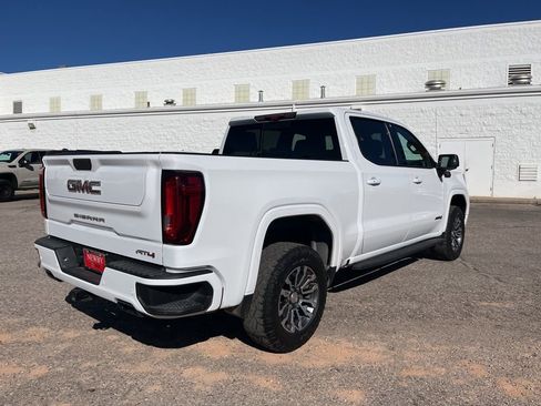 Used 2022 GMC Sierra 1500 AT4 w/ AT4 Premium Package image 5