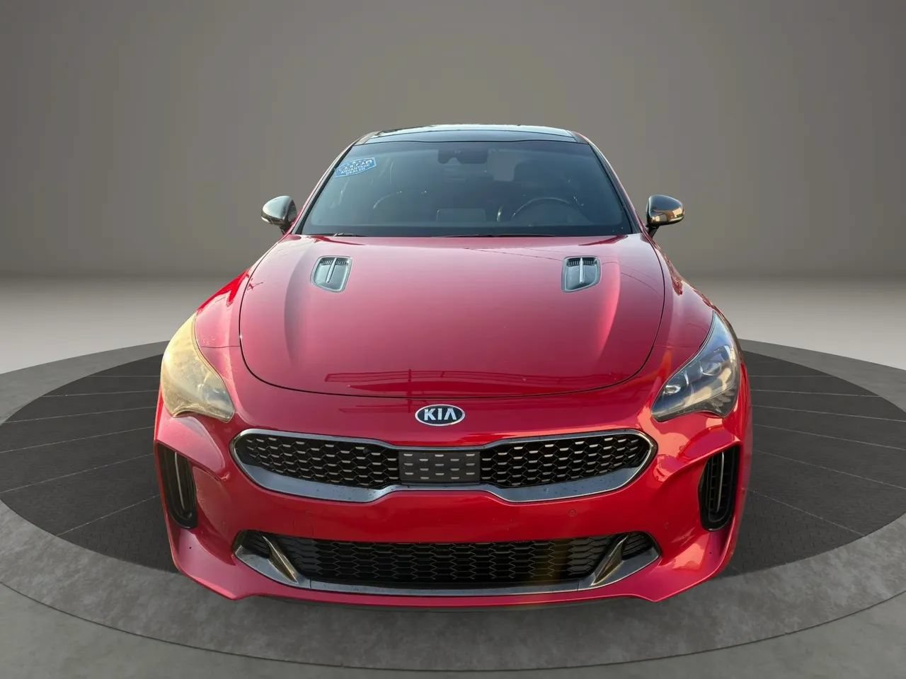 Used 2018 Kia Stinger GT2 AWD/4WD image 3