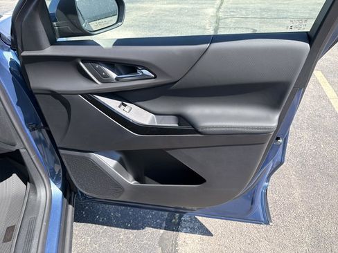 New 2026 Chevrolet Equinox LT w/ LPO, Floor Liner Package AWD/4WD image 29