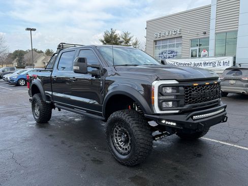 Used 2024 Ford F250 Lariat w/ Lariat Ultimate Package image 18