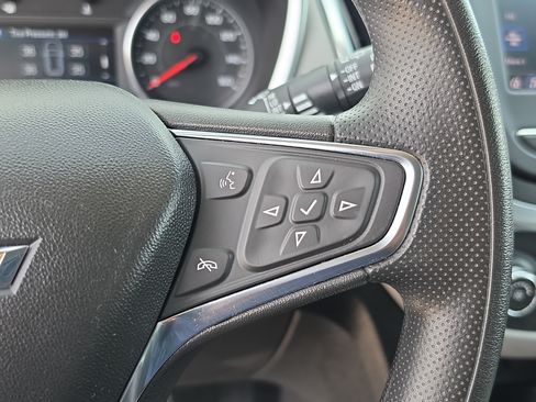 Certified 2024 Chevrolet Equinox LS w/ LS Convenience Package FWD image 20