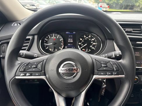 Used 2020 Nissan Rogue S AWD/4WD image 22