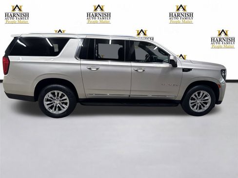 Used 2021 GMC Yukon XL SLT AWD/4WD image 10