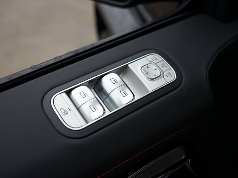 Used 2026 Mercedes-Benz G 63 AMG 4MATIC image 29