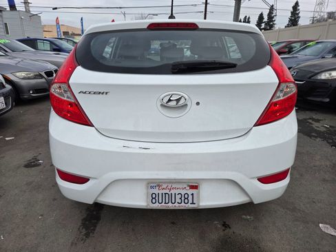 Used 2017 Hyundai Accent SE image 3