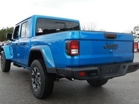 New 2026 Jeep Gladiator Sport image 9