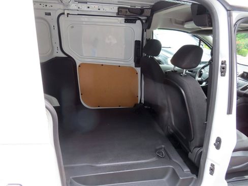 Used 2018 Ford Transit Connect XLT FWD image 19