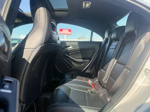 Used 2018 Mercedes-Benz CLA 250 image 18