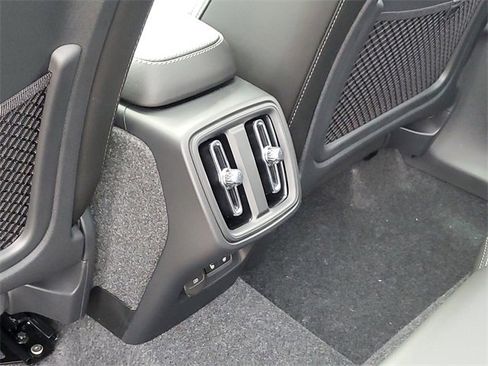 New 2026 Volvo XC40 B5 Plus w/ Protection Package Premier image 29