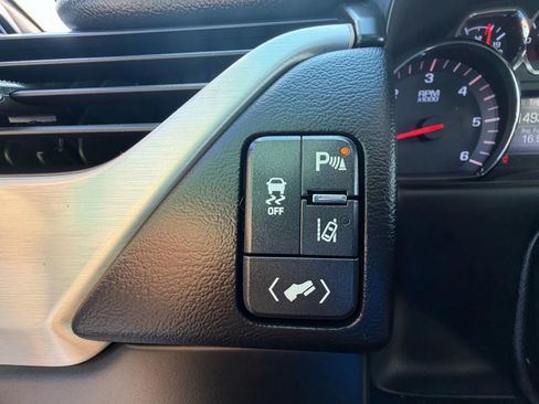 Used 2015 GMC Yukon SLT RWD image 26