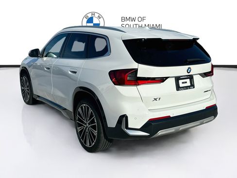 Certified 2024 BMW X1 xDrive28i w/ Convenience Package AWD/4WD image 5