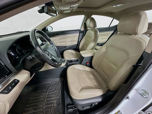 Used 2017 Hyundai Elantra Limited w/ Limited Ultimate Package 05 image 13