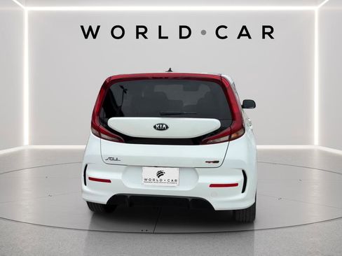 Used 2021 Kia Soul GT-Line FWD image 6