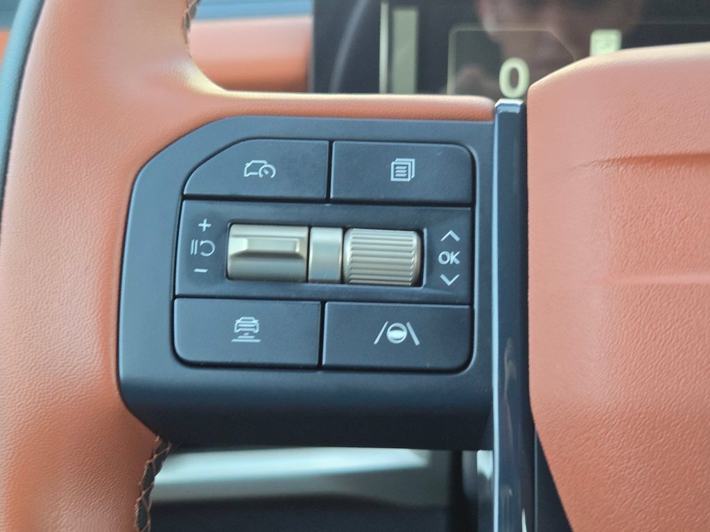 Certified 2027 Kia Telluride SX FWD image 25
