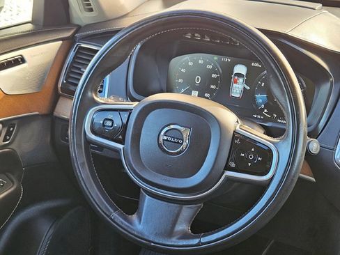Used 2017 Volvo XC90 T6 Inscription w/ Vision Package image 14