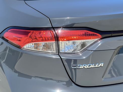 Used 2023 Toyota Corolla LE FWD image 24