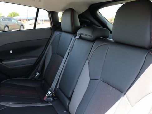 Used 2025 Subaru Crosstrek 2.5i Limited w/ Crosstrek Mirror Package image 18