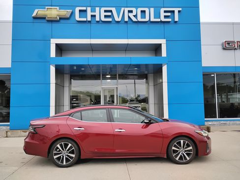 Used 2023 Nissan Maxima SL FWD image 5