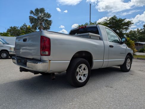 Used 2003 Dodge Ram 1500 Truck ST RWD image 9